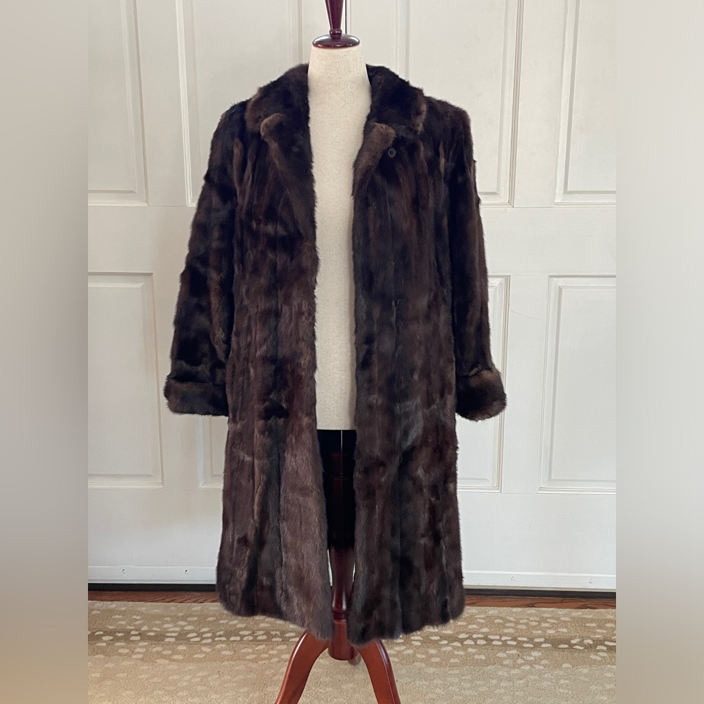 Luxurious Mink Fur Coat